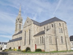 Photo paysage et monuments, Crédin - église Saint pierre Saint Paul