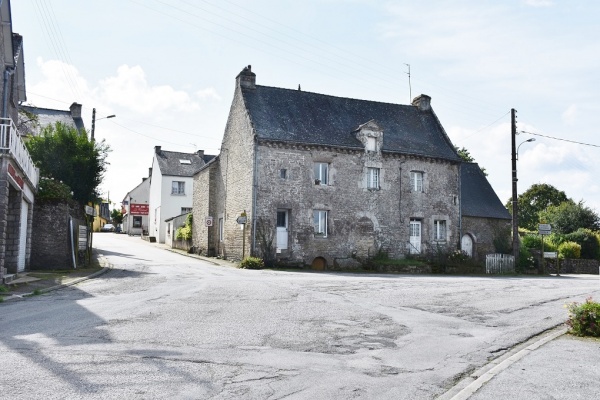 Photo Cruguel - le village