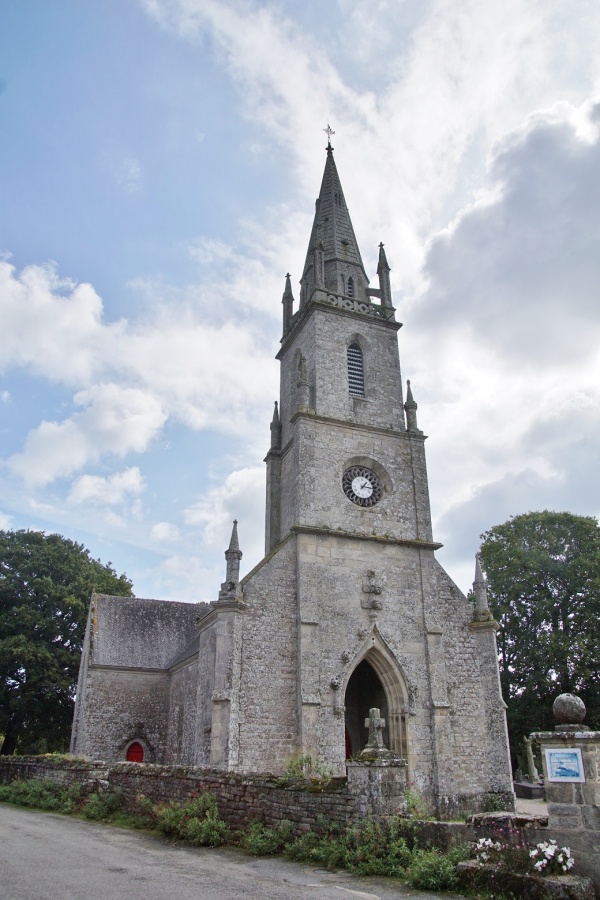 Photo Guéhenno - église Saint Pierre