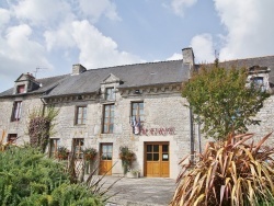 Photo paysage et monuments, Lizio - la Mairie