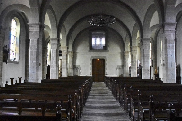 Photo Loyat - église saint Pierre saint paul