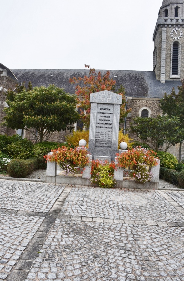 Photo Loyat - le monument aux morts