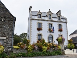 Photo paysage et monuments, Loyat - la mairie