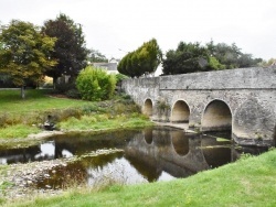 Photo paysage et monuments, Loyat - le pont