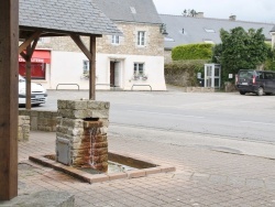 Photo paysage et monuments, Meucon - la fontaine