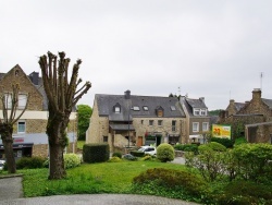 Photo paysage et monuments, Ploemel - le village