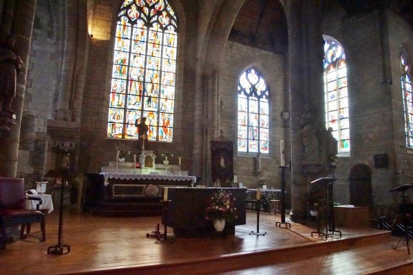 Photo Ploërmel - église Saint Armel