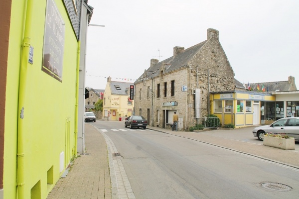 Photo Plouhinec - le village