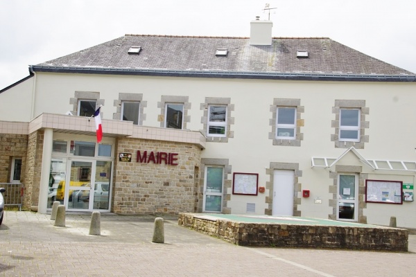 Photo Plumergat - la mairie