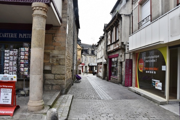 Photo Pontivy - le Village