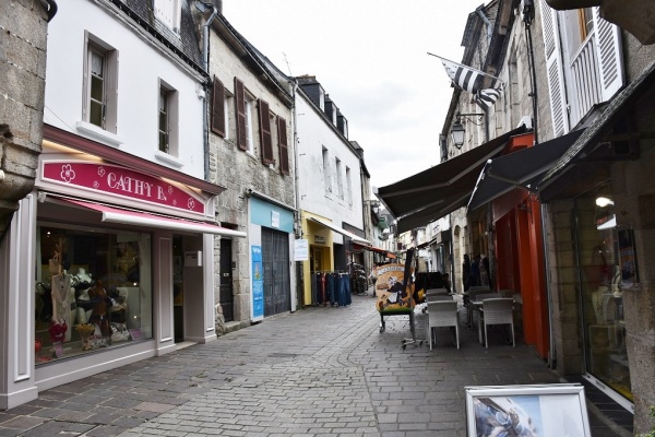 Photo Pontivy - le Village