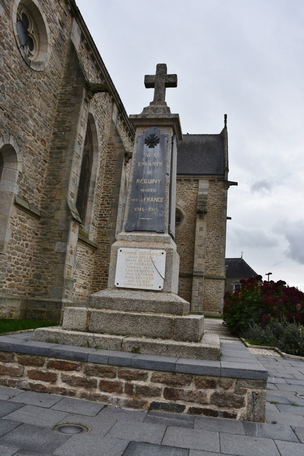 Photo Réguiny - le monument aux morts