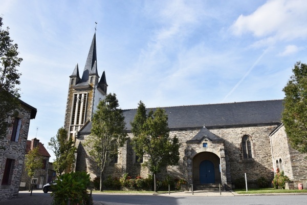 Photo Ruffiac - église Saint Pierre Saint Paul