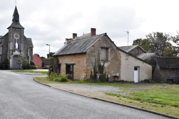 Photo Saint-Brieuc-de-Mauron - le village