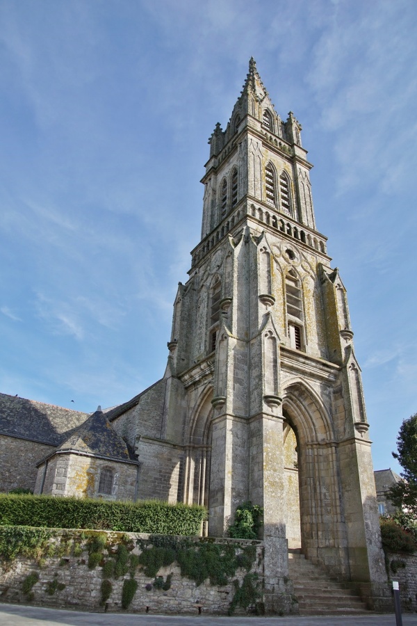 Photo Saint-Jean-Brévelay - église saint jean