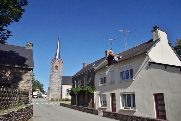 Photo Saint-Laurent-sur-Oust - le village