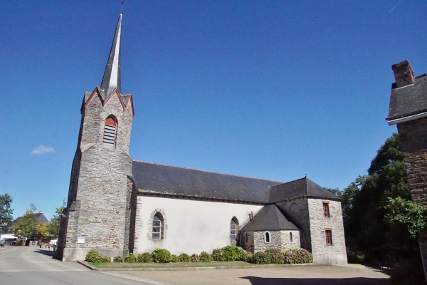 Photo Saint-Laurent-sur-Oust - église saint Laurent