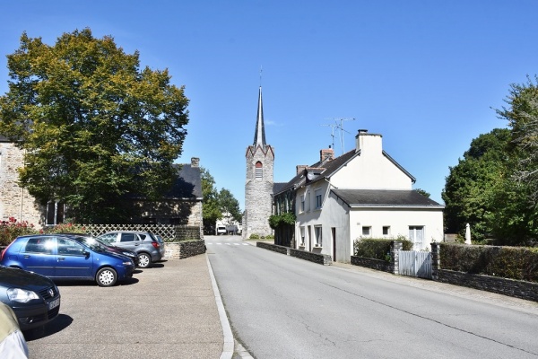 Photo Saint-Laurent-sur-Oust - le village