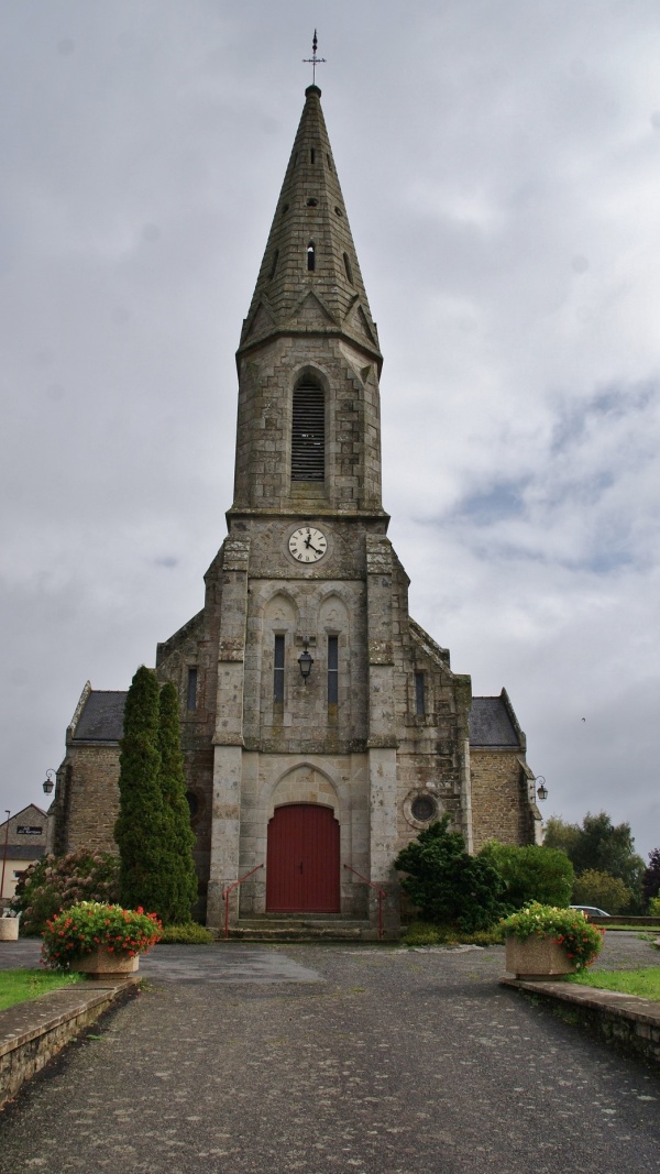 Photo Saint-Malo-des-Trois-Fontaines - église Saint malo