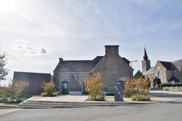 Photo Saint-Nicolas-du-Tertre - la mairie