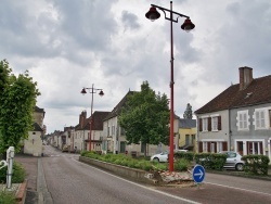 Photo paysage et monuments, Arquian - le Village