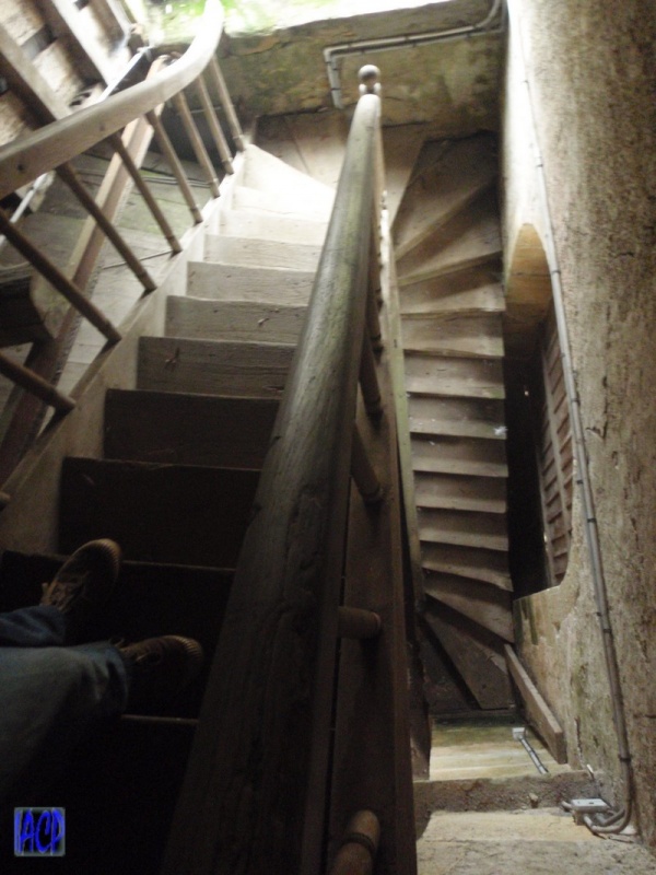 Photo Champlemy - Halle de Champlemy Nièvre (L'escalier de la Tour)