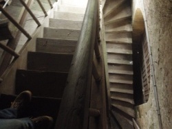 Photo paysage et monuments, Champlemy - Halle de Champlemy Nièvre (L'escalier de la Tour)