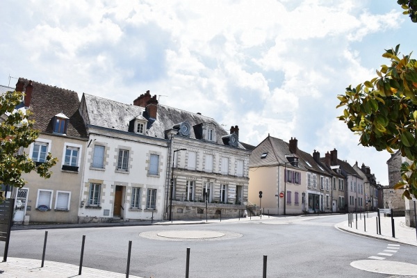 Photo Cosne-Cours-sur-Loire - le Village