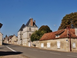 Photo paysage et monuments, Garchy - La Commune