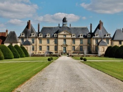 Photo paysage et monuments, Menou - Le Château