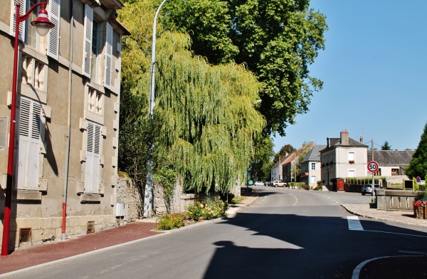 Photo Mesves-sur-Loire - La Commune