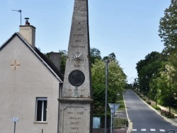 Photo paysage et monuments, Neuvy-sur-Loire - le Monument Aux Morts
