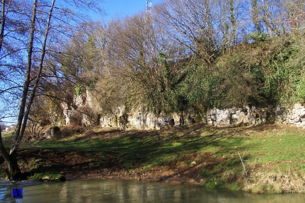 Photo Prémery - Cirque rocheux