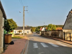 Photo paysage et monuments, Varennes-Vauzelles - La Commune