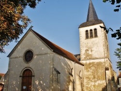 Photo paysage et monuments, Varennes-Vauzelles - L'église