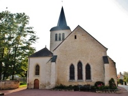 Photo paysage et monuments, Varennes-Vauzelles - L'église