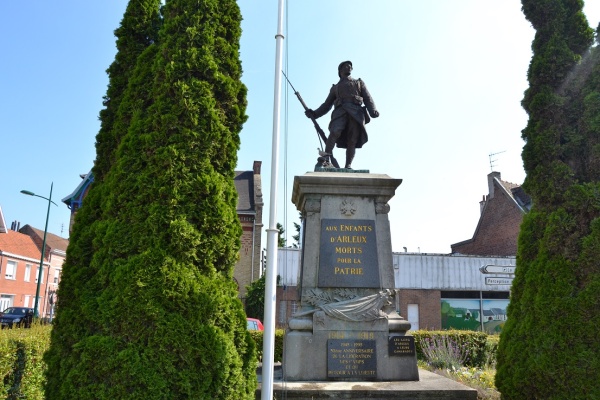 Photo Arleux - le monument aux morts