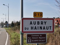 Photo paysage et monuments, Aubry-du-Hainaut - Le Village