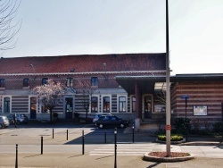 Photo paysage et monuments, Aubry-du-Hainaut - La Mairie