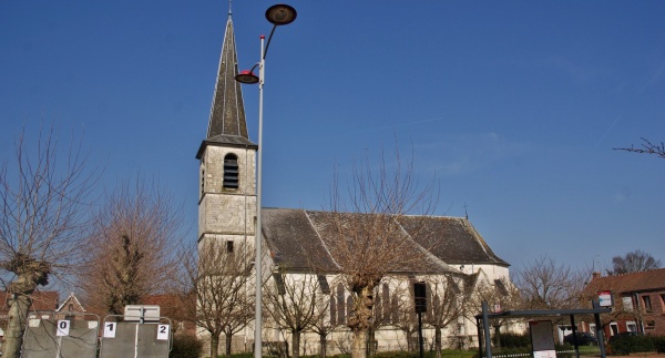 Photo Aubry-du-Hainaut - L'église