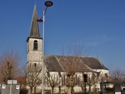 Photo paysage et monuments, Aubry-du-Hainaut - L'église