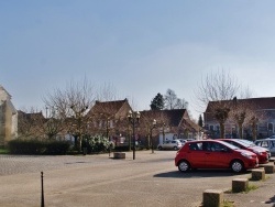 Photo paysage et monuments, Aubry-du-Hainaut - Le Village