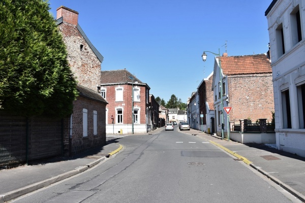 Photo Aulnoy-lez-Valenciennes - le Village