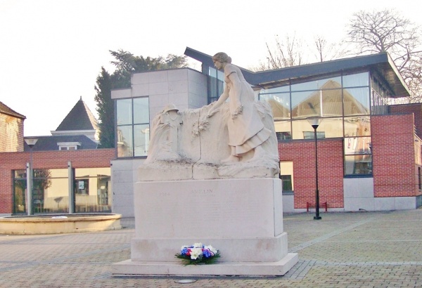 Photo Avelin - la statue