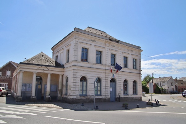 Photo Avesnes-le-Sec - le village