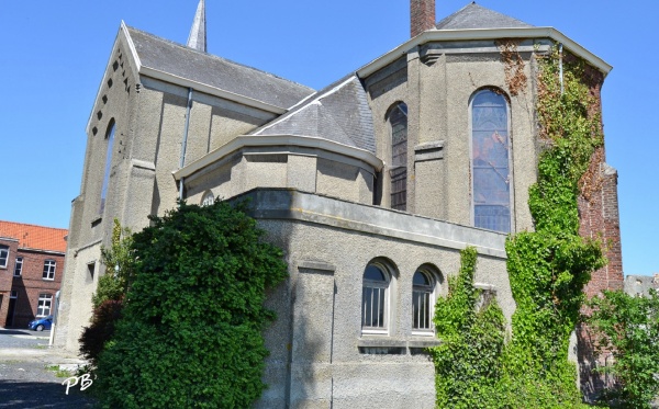 Photo Baisieux - +église Saint-Jean Baptiste