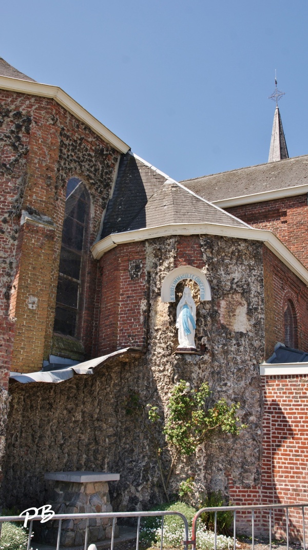 Photo Baisieux - +église Saint-Jean Baptiste