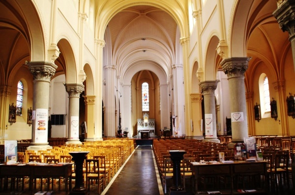 Photo Bondues - église Saint vaast