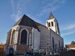 Photo paysage et monuments, Camphin-en-Carembault - église Saint Médard