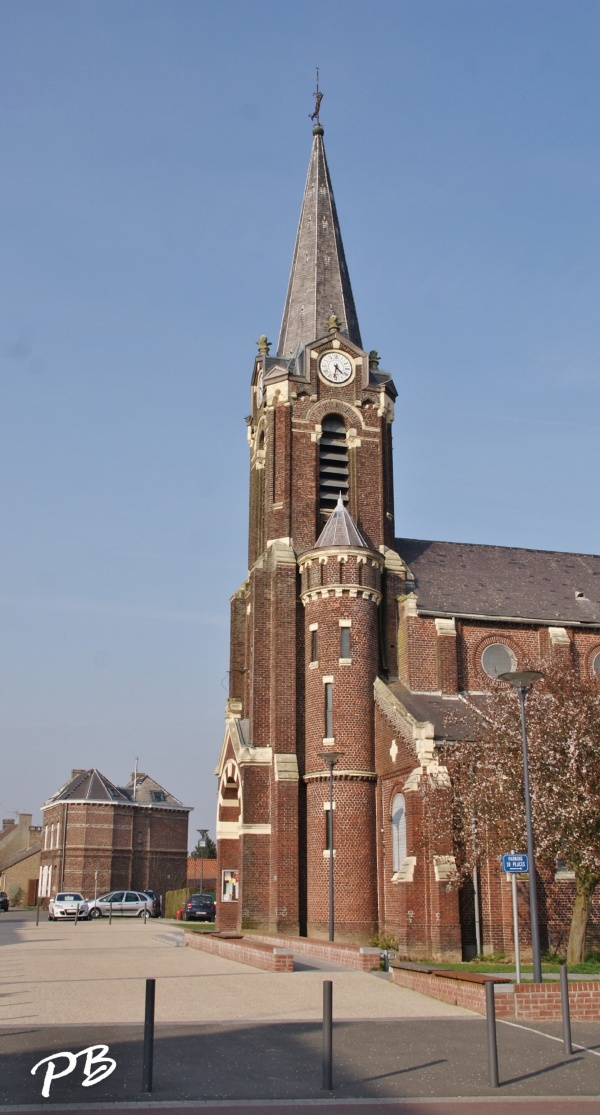 Photo Capelle - **église St Nicolas